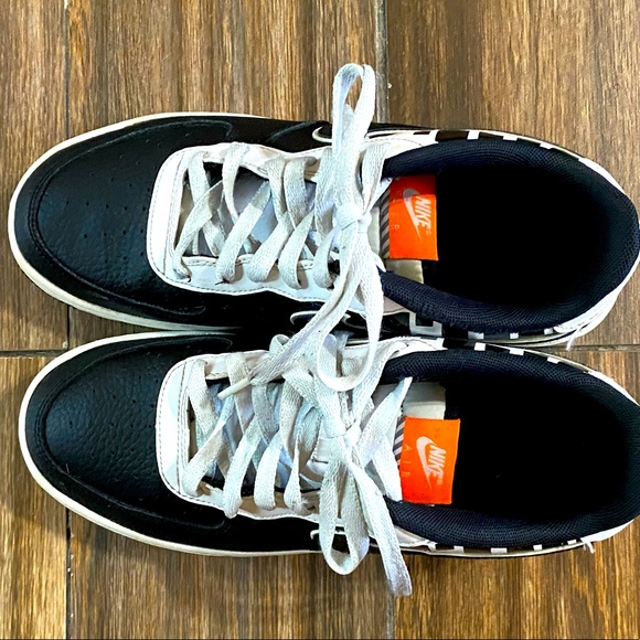 Nike Air Force 1 Low LV8 - Kids - Black & White  - 7Y - Picture 8 of 9